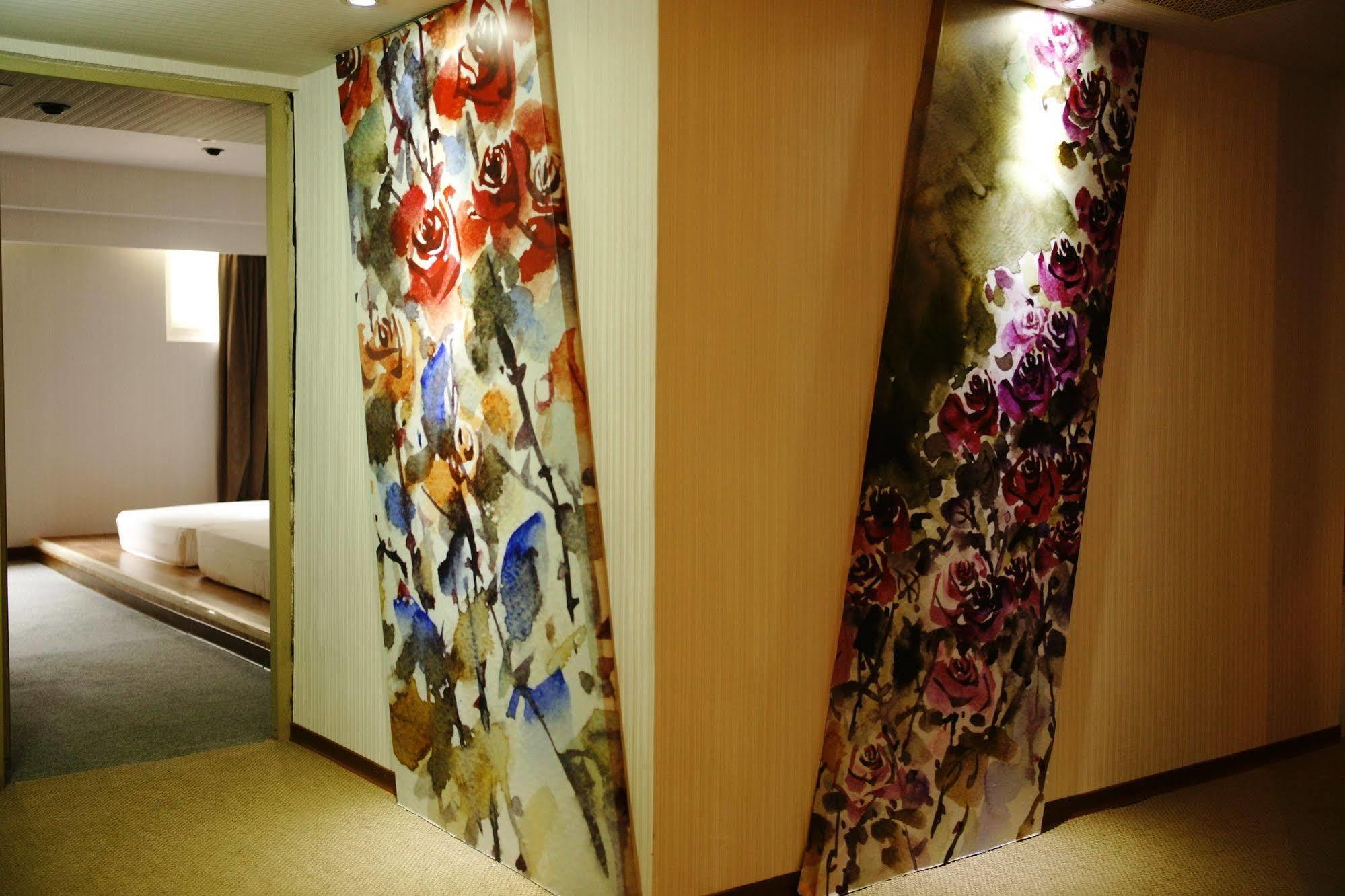 Roaders Hotel Hualien Dongda Zewnętrze zdjęcie