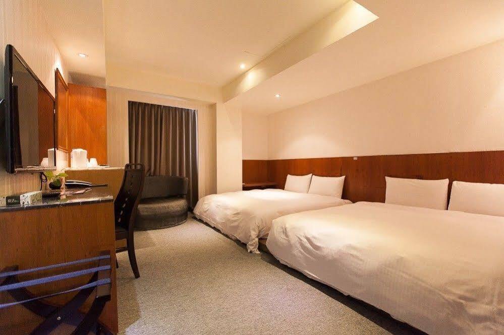 Roaders Hotel Hualien Dongda Zewnętrze zdjęcie